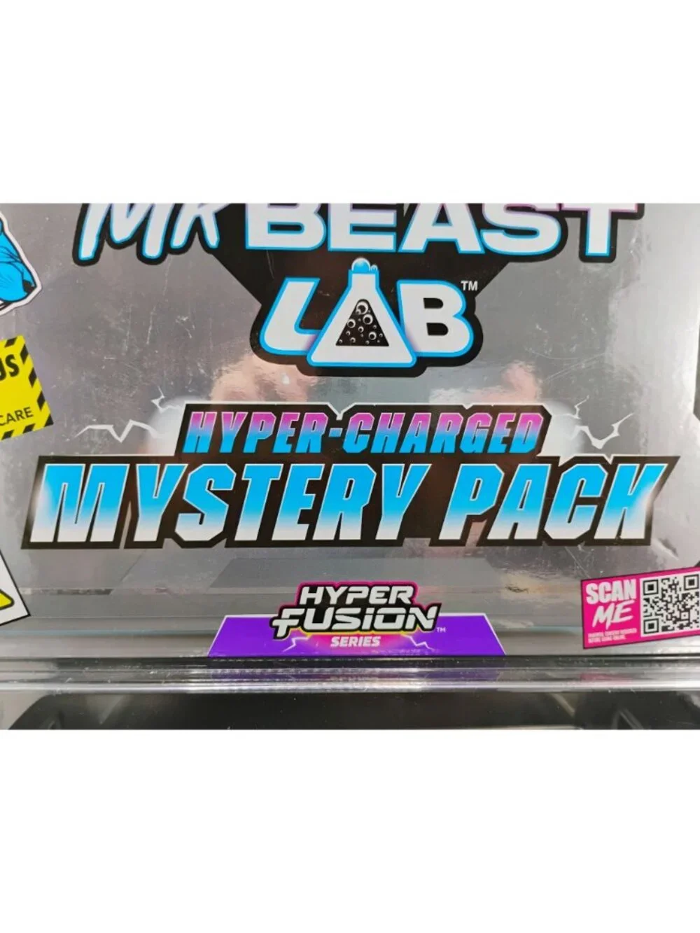 MrBeast Lab Hyper-Charged Mystery Pack Glow-In-The-Dark Set